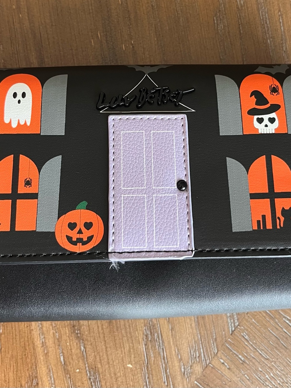 Luv Betsey by Betsey Johnson Halloween Haunted House Wallet Crossbody Bag - Picture 14 of 14